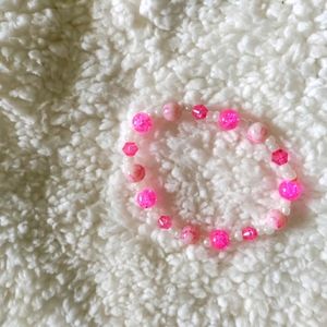 Shades of Pink glass bead bracelet